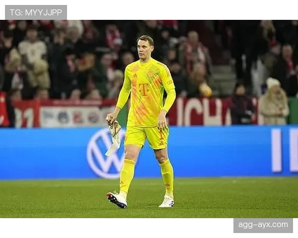 欧冠对阵皇马：诺伊尔的经典表现